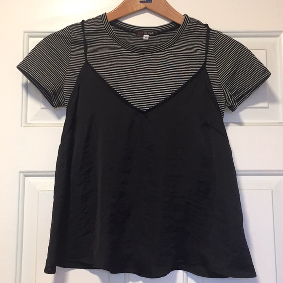 Fire Los Angeles Tops - NWOT Fire Los Ángeles Top